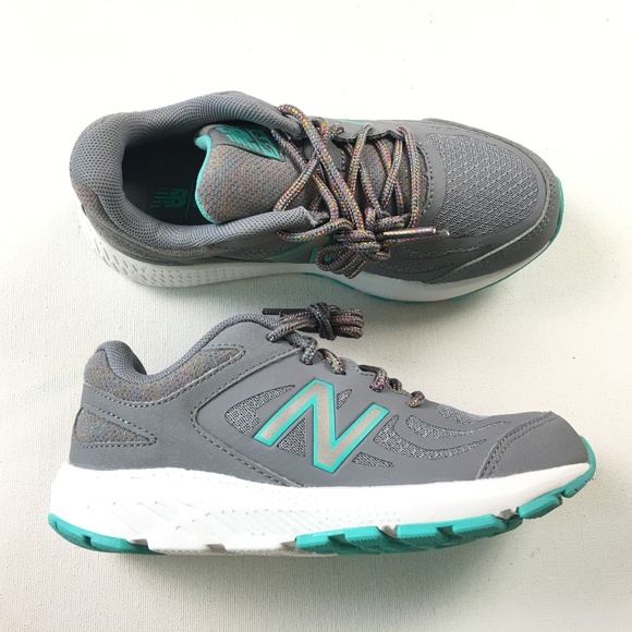 new balance youth shoes
